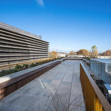 Апартаменты Exceptional Pet Friendly In By Renters *